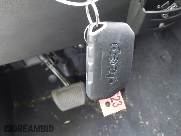 2019 Jeep Wrangler Unlimited Sport S with VIN 1C4HJXDN4KW577273, listed as a IAAI auction lot 42435847 with 69,403 mi miles and . Bid and sale history available at DreamBid. Image 11.