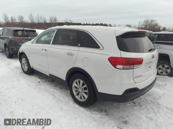 2018 Kia Sorento LX with VIN 5XYPGDA34JG404831, listed as a IAAI auction lot 41649771 with 81,819 mi miles. Bid and sale history available at carsss.com. Image 3.