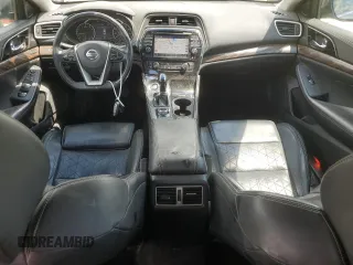2016 Nissan Maxima Platinum z VIN 1N4AA6AP3GC381177, wystawiony jako Copart lot #58264845 z przebiegiem 122 102 mil mil oraz Szkoda całkowita • Salvage title. Historia ofert i sprzedaży dostępna na DreamBid. Obrazek 8.