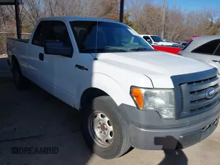 2011 Ford F-150 XL with VIN 1FTFX1CF7BFA08141, listed as a IAAI auction lot 41476136 with 275,803 mi miles. Bid and sale history available at carsss.com. Image 1.