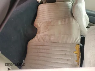 2000 Pontiac Firebird Firebird z VIN 2G2FS32K5Y2107337, wystawiony jako Copart lot #71736024 z przebiegiem Nie podano mil oraz Szkoda całkowita • Salvage title. Historia ofert i sprzedaży dostępna na DreamBid. Obrazek 10.