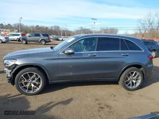 2022 Mercedes-Benz GLC with VIN W1N0G8EB4NV378684, listed as a IAAI auction lot 41469349 with 28,965 mi miles. Bid and sale history available at carsss.com. Image 15.