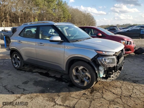 2024 Hyundai Venue SEL with VIN KMHRC8A37RU315997, listed as a Copart auction lot 43391845 with NaN miles and Salvage Title. Bid and sale history available at carsss.com. Image 4.