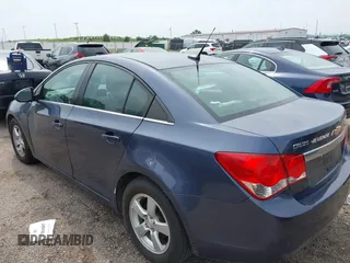 2014 Chevrolet Cruze 1LT с VIN 1G1PC5SB5E7461591, выставлен на аукционе IAAI как лот 42630899 с пробегом 130 467 миль миль и . История ставок и продаж доступна на DreamBid. Изображение 3.