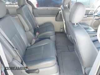 2008 Chrysler Town & Country Touring with VIN 2A8HR54P48R832030, listed as a IAAI auction lot 42196711 with 216,742 mi miles and . Bid and sale history available at carsss.com. Image 8.