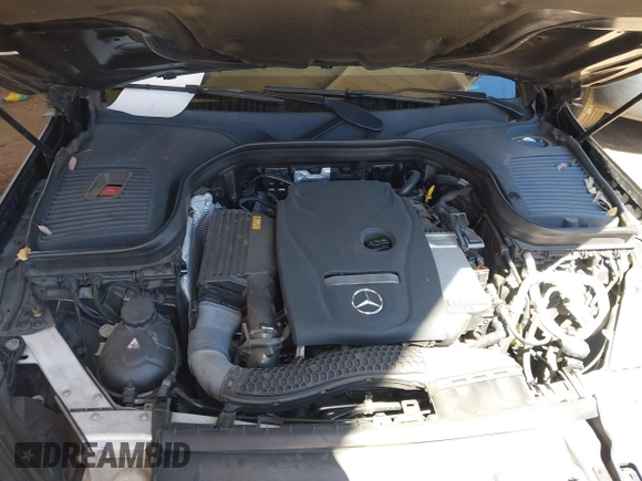 2018 Mercedes-Benz GLC 300 with VIN WDC0G4JB8JV019333, listed as a IAAI auction lot 42059817 with 110,499 mi miles and . Bid and sale history available at DreamBid. Image 10.