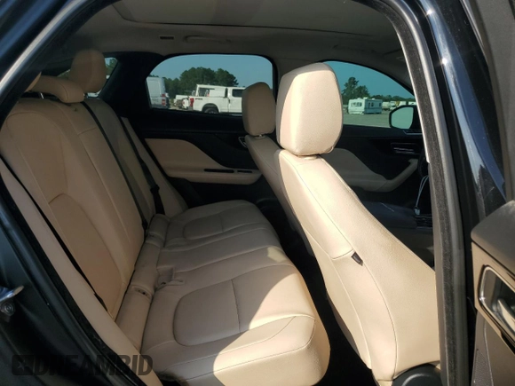 2017 Jaguar F-Pace 20d Premium with VIN SADCJ2BN3HA093458, listed as a Copart auction lot 61956065 with 116,307 mi miles and Clean title. Bid and sale history available at DreamBid. Image 11.