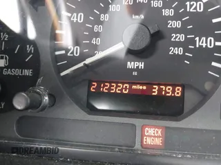 1997 BMW 3 Series 318iA with VIN WBACC0322VEK25478, listed as a IAAI auction lot 42033040 with 212,320 mi miles. Bid and sale history available at carsss.com. Image 15.
