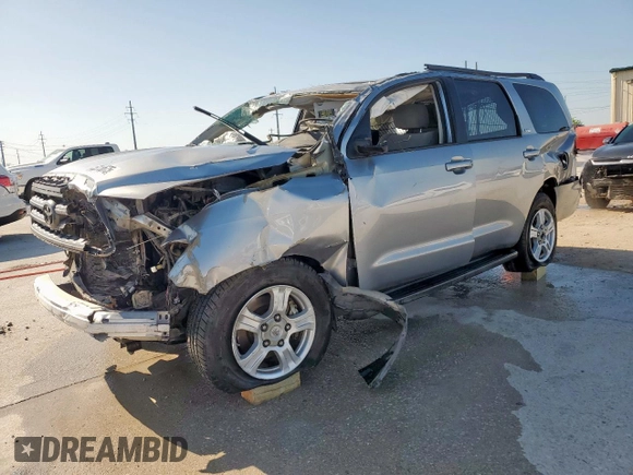 2012 Toyota Sequoia SR5 with VIN 5TDZY5G16CS041407, listed as a Copart auction lot 52208675 with 204,773 mi miles and Non Repairable. Bid and sale history available at carsss.com. Image 1.