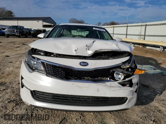 2017 Kia Optima LX with VIN 5XXGT4L38HG133070, listed as a Copart auction lot 85195614 with 128,196 mi miles and Salvage Title. Bid and sale history available at carsss.com. Image 5.