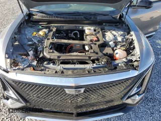 2023 Cadillac LYRIQ RWD Luxury z VIN 1GYKPMRK8PZ001087, wystawiony jako Copart lot #54224495 z przebiegiem 36 395 mil mil oraz Szkoda całkowita • Salvage title. Historia ofert i sprzedaży dostępna na DreamBid. Obrazek 12.