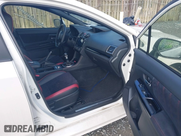 2021 Subaru WRX STI z VIN JF1VA2S69M9816079, wystawiony jako IAAI lot #42453417 z przebiegiem 19 481 mil mil oraz . Historia ofert i sprzedaży dostępna na DreamBid. Obrazek 5.