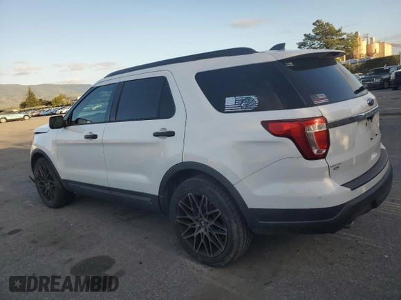 2018 Ford Explorer with VIN 1FM5K7BH2JGC94338, listed as a Copart auction lot 45710025 with 90,142 mi miles and Salvage title. Bid and sale history available at DreamBid. Image 2.