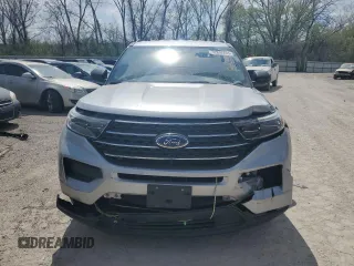 2020 Ford Explorer XLT with VIN 1FMSK8DH0LGB16050, listed as a Copart auction lot 52602235 with 120,680 mi miles and Clean Title. Bid and sale history available at DreamBid. Image 5.