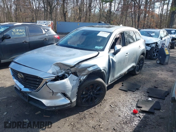2023 Mazda CX-9 Touring Plus с VIN JM3TCBAY1P0648632, выставлен на аукционе IAAI как лот 42019152 с пробегом 15 383 миль миль и . История ставок и продаж доступна на DreamBid. Изображение 16.