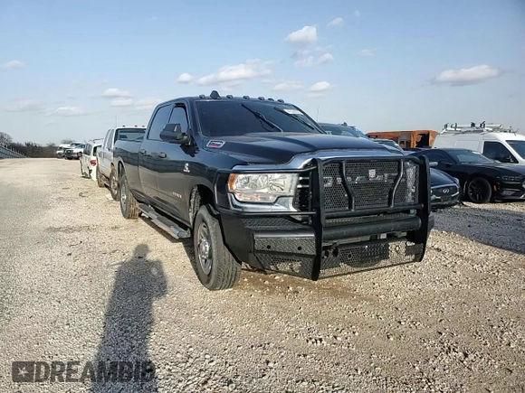 2019 Ram 2500 Tradesman with VIN 3C6UR5HL5KG579575, listed as a Copart auction lot 47622825 with Not provided miles and Salvage title. Bid and sale history available at DreamBid. Image 11.