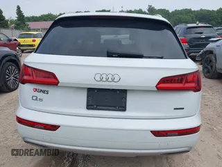 2019 Audi Q5 Premium with VIN WA1ANAFY1K2112834, listed as a IAAI auction lot 42443822 with 98,579 mi miles and . Bid and sale history available at DreamBid. Image 16.