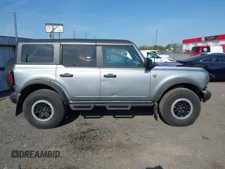 2023 Ford Bronco with VIN 1FMEE5DP2PLB52734, listed as a IAAI auction lot 41914950 with 6,485 mi miles and . Bid and sale history available at carsss.com. Image 13.