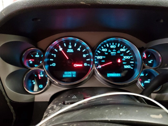 2007 Chevrolet Silverado 1500 LTZ with VIN 2GCEK19JX71646601, listed as a Copart auction lot 52443915 with 225,585 mi miles and Clean Title. Bid and sale history available at carsss.com. Image 9.