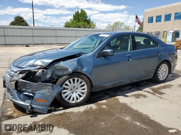 2012 Ford Fusion Hybrid z VIN 3FADP0L3XCR176552, wystawiony jako Copart lot #55787415 z przebiegiem 156 806 mil mil oraz Szkoda całkowita • Salvage title. Historia ofert i sprzedaży dostępna na DreamBid. Obrazek 1.
