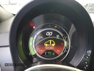 2016 FIAT 500e z VIN 3C3CFFGE0GT193185, wystawiony jako Copart lot #53547515 z przebiegiem 31 335 mil mil oraz Szkoda całkowita • Salvage title. Historia ofert i sprzedaży dostępna na DreamBid. Obrazek 9.