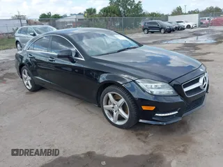 2013 Mercedes-Benz CLS-Class CLS 550 with VIN WDDLJ9BB5DA059810, listed as a IAAI auction lot 41520786 with 248,503 mi miles. Bid and sale history available at carsss.com. Image 1.