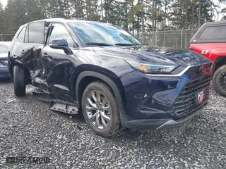 2024 Toyota Grand Highlander Hybrid XLE with VIN 5TDACAB54RS027061, listed as a IAAI auction lot 41525857 with 1,344 mi miles. Bid and sale history available at carsss.com. Image 1.