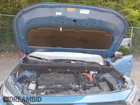 2022 Toyota RAV4 Hybrid XSE z VIN 2T3E6RFV2NW032835, wystawiony jako IAAI lot #42429819 z przebiegiem 67 101 mil mil oraz . Historia ofert i sprzedaży dostępna na DreamBid. Obrazek 10.