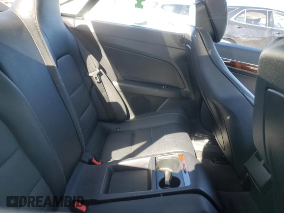2013 Mercedes-Benz E-Class E 350 with VIN WDDKJ8JBXDF185140, listed as a Copart auction lot 48127395 with 91,898 mi miles and Salvage Title. Bid and sale history available at carsss.com. Image 10.