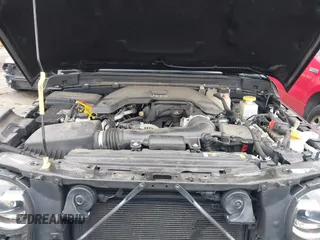 2021 Jeep Gladiator Rubicon z VIN 1C6JJTBG8ML524215, wystawiony jako IAAI lot #41829990 z przebiegiem 62 942 mil mil oraz . Historia ofert i sprzedaży dostępna na DreamBid. Obrazek 10.