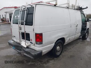 2004 Ford Econoline Cargo with VIN 1FTRE14W44HB53758, listed as a IAAI auction lot 40926124 with 139,104 mi miles. Bid and sale history available at carsss.com. Image 6.