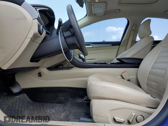 2016 Ford Fusion SE with VIN 3FA6P0H75GR375213, listed as a Copart auction lot 59420095 with 92,397 mi miles and Salvage title. Bid and sale history available at DreamBid. Image 7.