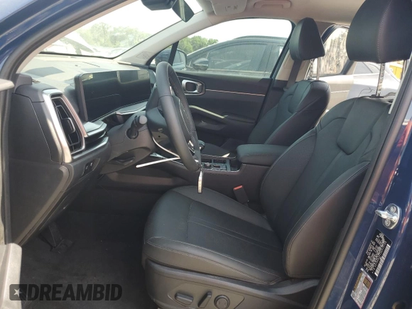 2025 Kia Sorento EX z VIN 5XYRH4JF1SG315168, wystawiony jako Copart lot #59580735 z przebiegiem Nie podano mil oraz Szkoda całkowita • Salvage title. Historia ofert i sprzedaży dostępna na DreamBid. Obrazek 7.