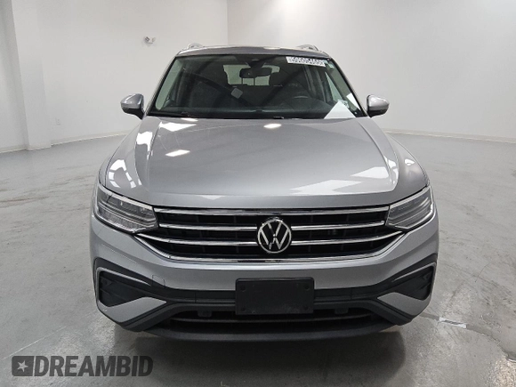 2022 Volkswagen Tiguan SE с VIN 3VV2B7AX0NM061085, выставлен на аукционе Copart как лот 59605465 с пробегом 56 735 миль миль и Чистый • Clean title. История ставок и продаж доступна на DreamBid. Изображение 5.