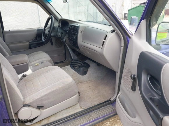 1997 Ford Ranger XL with VIN 1FTCR14A7VPA20353, listed as a IAAI auction lot 41986712 with 136,315 mi miles. Bid and sale history available at carsss.com. Image 5.