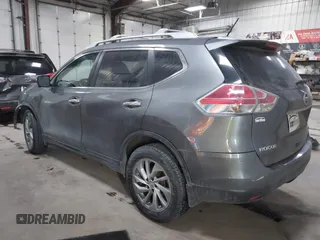 2015 Nissan Rogue SV with VIN 5N1AT2MV8FC846568, listed as a IAAI auction lot 41665072 with 105,841 mi miles. Bid and sale history available at carsss.com. Image 3.