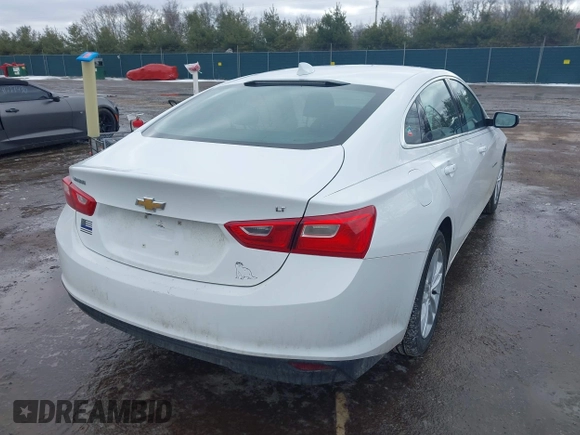 2018 Chevrolet Malibu LT with VIN 1G1ZD5ST0JF100011, listed as a IAAI auction lot 41738471 with 130,000 mi miles. Bid and sale history available at carsss.com. Image 4.