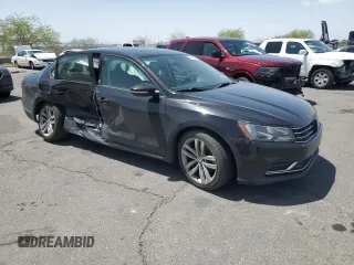 2019 Volkswagen Passat Wolfsburg Edition z VIN 1VWLA7A30KC013728, wystawiony jako Copart lot #56942935 z przebiegiem 117 878 mil mil oraz Szkoda całkowita • Salvage title. Historia ofert i sprzedaży dostępna na DreamBid. Obrazek 4.