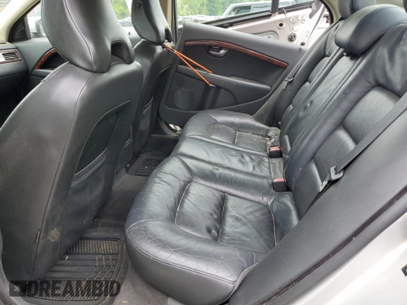 2007 Volvo S80 I6 z VIN YV1AS982771021144, wystawiony jako Copart lot #57314455 z przebiegiem 131 735 mil mil oraz Szkody całkowita. Historia ofert i sprzedaży dostępna na DreamBid. Obrazek 11.
