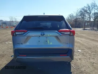 2020 Toyota RAV4 Hybrid Limited with VIN JTMD6RFV8LD005550, listed as a IAAI auction lot 41827821 with 26,073 mi miles. Bid and sale history available at carsss.com. Image 16.