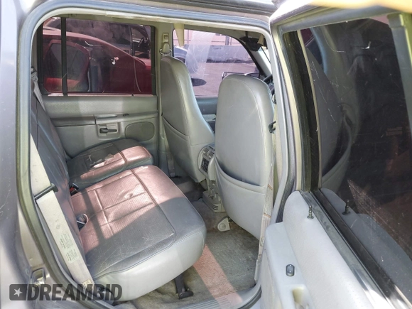 1996 Ford Explorer XL with VIN 1FMDU34X5TZB86872, listed as a IAAI auction lot 42573906 with 118,304 mi miles and . Bid and sale history available at DreamBid. Image 8.