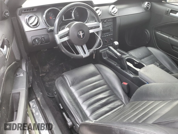 2006 Ford Mustang GT Deluxe z VIN 1ZVFT82H065255386, wystawiony jako Copart lot #44912665 z przebiegiem 114 330 mil mil oraz Szkoda całkowita • Salvage title. Historia ofert i sprzedaży dostępna na DreamBid. Obrazek 8.