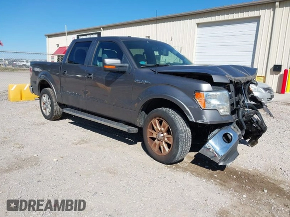 2013 Ford F-150 XL with VIN 1FTFW1EF5DFC68721, listed as a IAAI auction lot 41664635 with 209,556 mi miles. Bid and sale history available at carsss.com. Image 1.