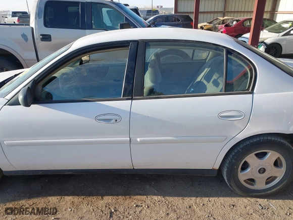 2005 Chevrolet Classic with VIN 1G1ND52F55M178374, listed as a IAAI auction lot 41985472 with 88,399 mi miles. Bid and sale history available at carsss.com. Image 15.