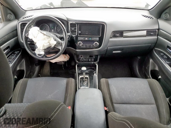 2018 Mitsubishi Outlander SE with VIN JA4AD3A32JZ029543, listed as a Copart auction lot 58228615 with 116,473 mi miles and Salvage title. Bid and sale history available at DreamBid. Image 8.
