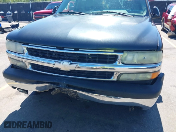 2005 Chevrolet Tahoe Z71 z VIN 1GNEC13T85R175308, wystawiony jako IAAI lot #42020807 z przebiegiem 321 355 mil mil oraz . Historia ofert i sprzedaży dostępna na DreamBid. Obrazek 6.