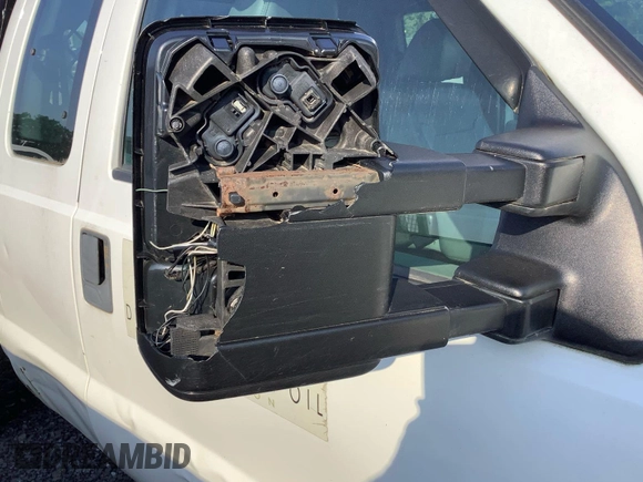 2016 Ford F-250 XLT with VIN 1FT7X2B66GEA39597, listed as a IAAI auction lot 42674454 with 132,770 mi miles and . Bid and sale history available at DreamBid. Image 2.