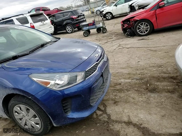 2019 Kia Rio S with VIN 3KPA24AB0KE226703, listed as a Copart auction lot 43256665 with 37,965 mi miles and Salvage Title. Bid and sale history available at carsss.com. Image 11.