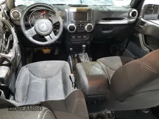 2018 Jeep Wrangler JK Unlimited Sahara with VIN 1C4HJWEG2JL835901, listed as a Copart auction lot 74591474 with 20,389 mi miles and Salvage Title. Bid and sale history available at carsss.com. Image 8.