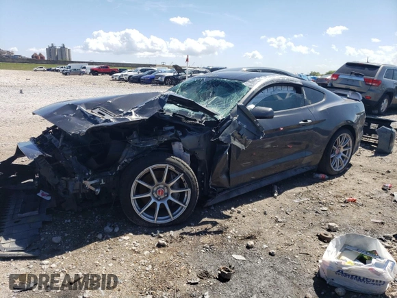 2019 Ford Mustang GT z VIN 1FA6P8CF2K5104120, wystawiony jako Copart lot #50182685 z przebiegiem Nie podano mil oraz Szkoda całkowita • Salvage title. Historia ofert i sprzedaży dostępna na DreamBid. Obrazek 1.